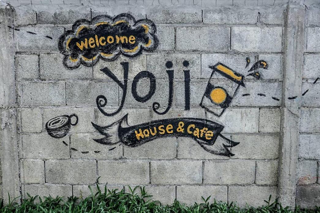 Yoji House And Cafe Hostel Ban Wiang Exterior photo