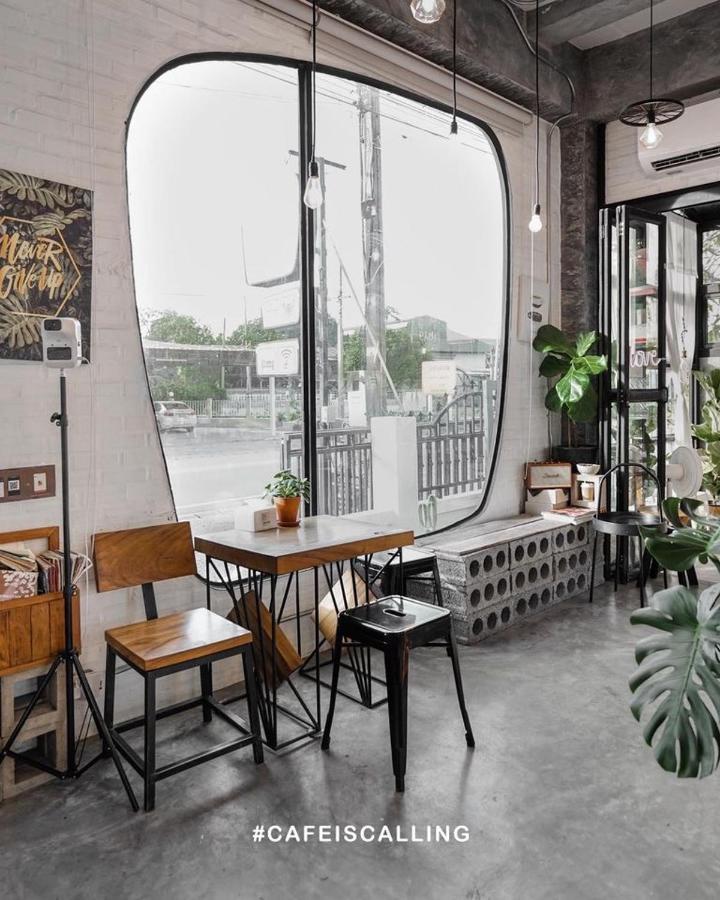 Yoji House And Cafe Hostel Ban Wiang Exterior photo